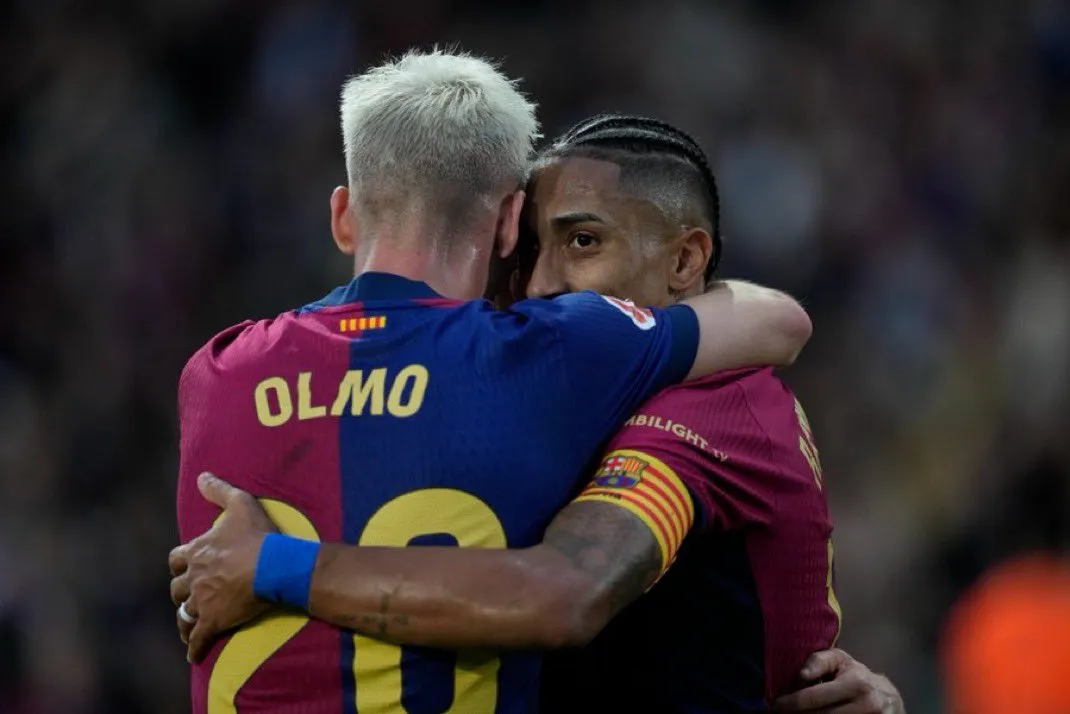 أخبار برشلونة.. قضية داني أولمو توضح مشاكل البرسا