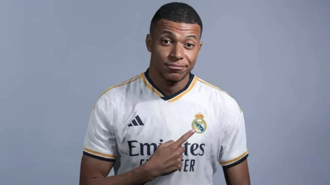 ريال مدريد - كيليان مبابي -  الرقم 10 في ريال مدريد