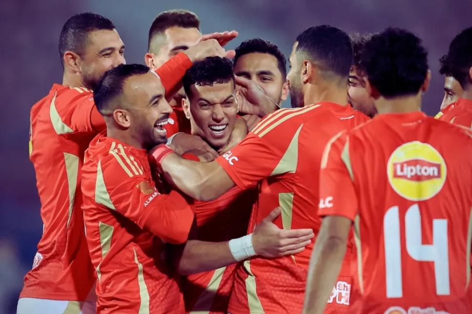 الأهلي ضد فاركو